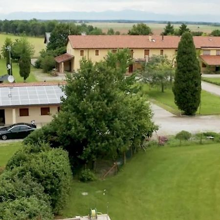 Agriturismo Tenuta Regina - Glamping Luxury Lodges And Apartments パラッツォーロ・デッロ・ステッラ エクステリア 写真