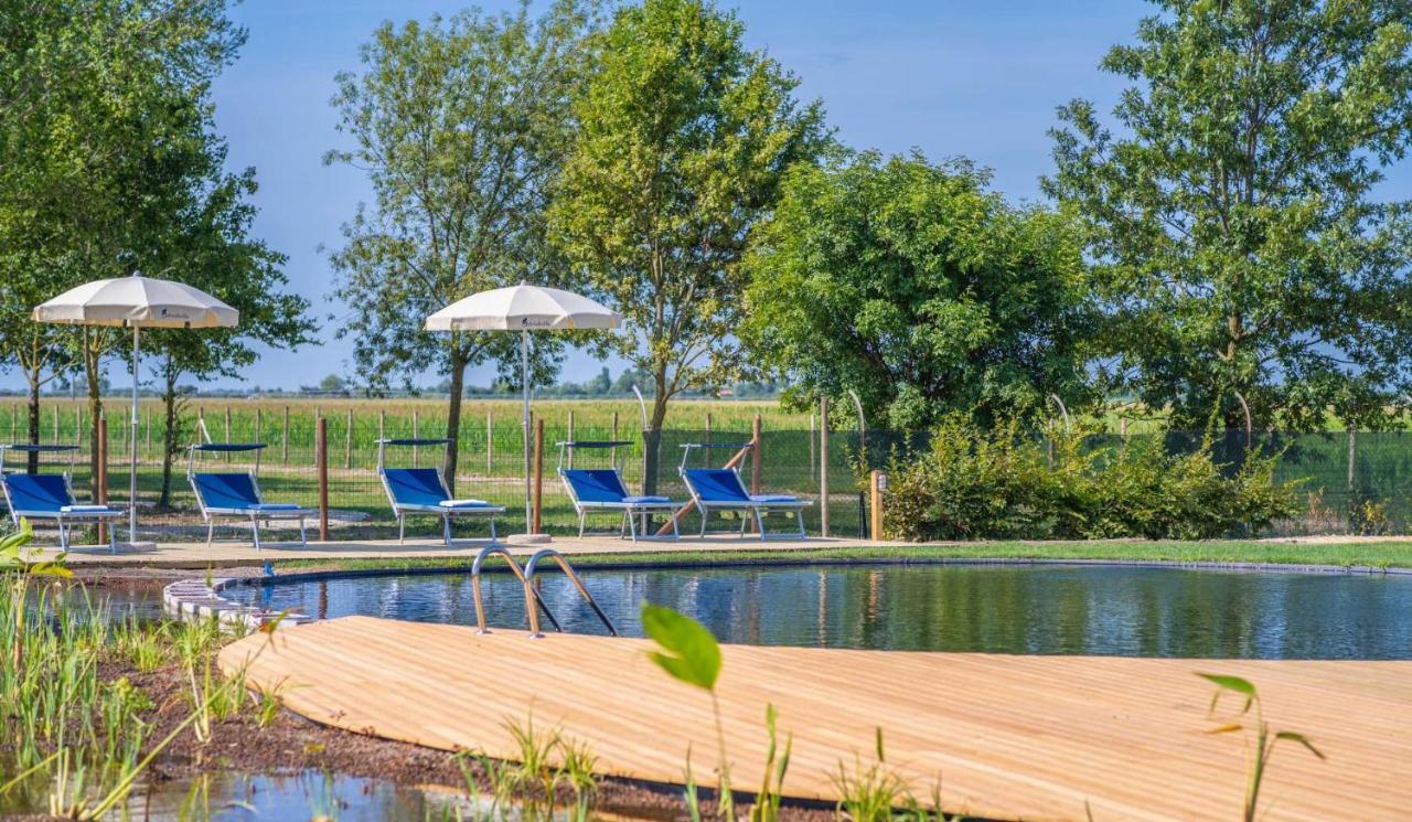 Agriturismo Tenuta Regina - Glamping Luxury Lodges And Apartments パラッツォーロ・デッロ・ステッラ エクステリア 写真