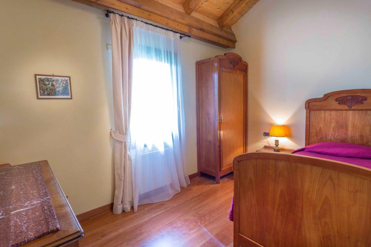Agriturismo Tenuta Regina - Glamping Luxury Lodges And Apartments パラッツォーロ・デッロ・ステッラ エクステリア 写真