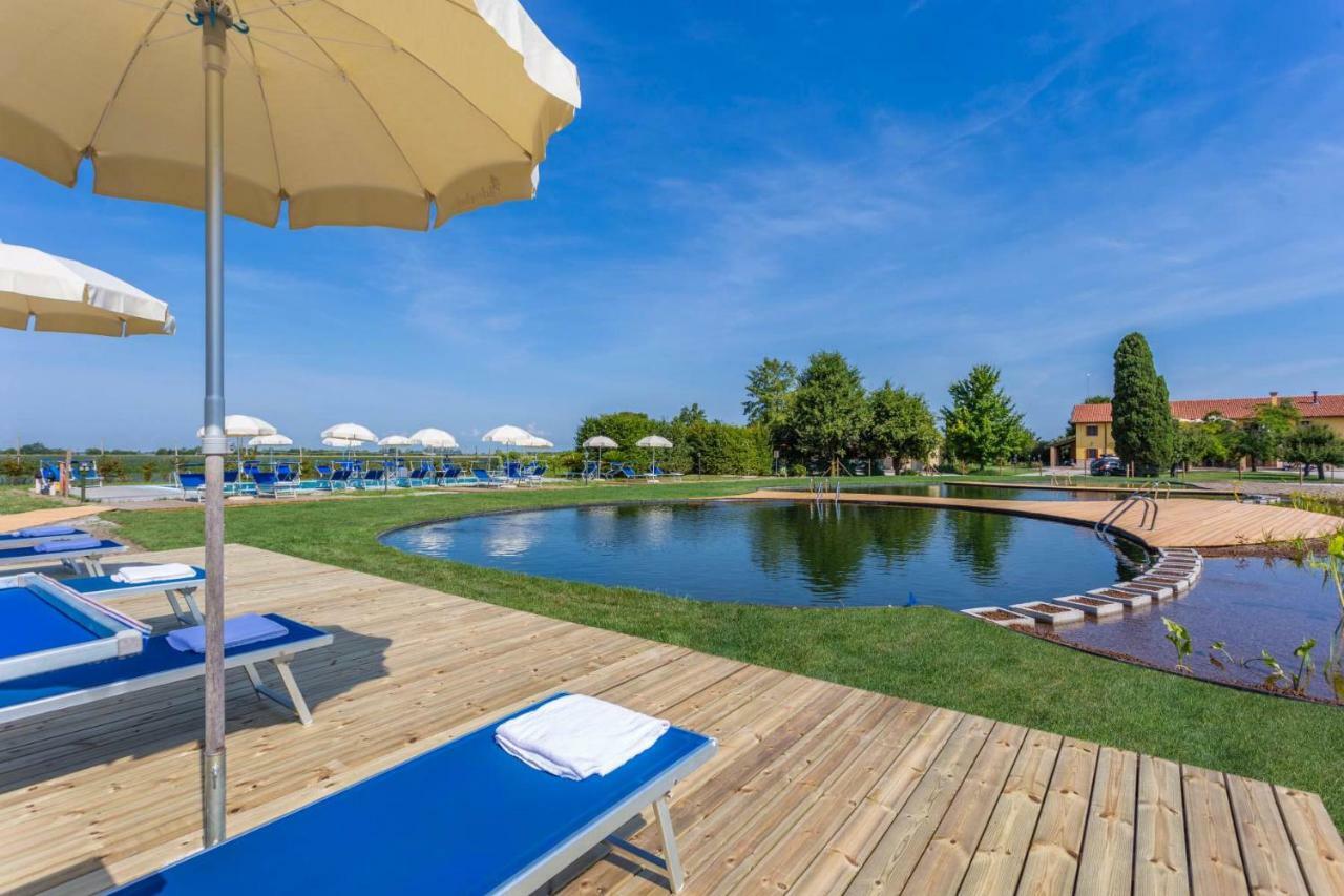 Agriturismo Tenuta Regina - Glamping Luxury Lodges And Apartments パラッツォーロ・デッロ・ステッラ エクステリア 写真